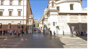 Seorang Pria Ditangkap karena Menerobos Gerbang Vatikan