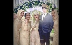 Park Ji-min Jadi Rebutan Foto, Pengantin Pria Kesal, 결혼식에 참석하다 비디오를 참조하십시오