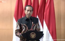 Jokowi Sebut Kepemimpinan itu Estafet Bukan Seperti Pom Bensin dan Poco -poco