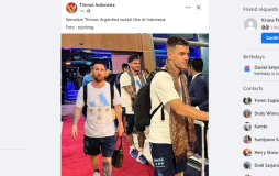 Akun Facebook Timnas Indonesia Hadirkan Messi Datang ke Indonesia, Foto: Nyolong!