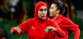 Piala Dunia Wanita 2023: Benzina, Pesepak Bola Berhijab Pertama Asal Maroko