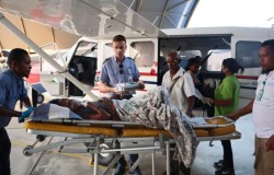 Ambulans Udara Terbang Buta Menembus Badai untuk Menjemput Pasien Kritis di Wilayah Terpencil