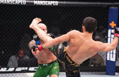 UFC 294: Islam Makhachev KO Alexander Volkanovski dengan Tendangan Brutal ke Arah Kepala