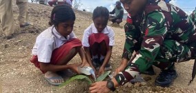 Penghijauan di Tanah Tandus Begini yang Dilakukan Satgas Pamtas di Wilayah Perbatasan Indonesia-Timor Leste