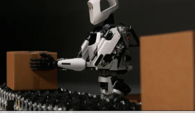 Robot Elon Musk Menyerang Pekerja di Pabrik Tesla di Texas