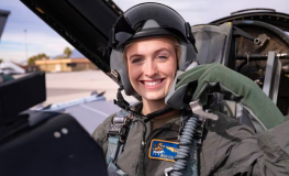 Madison Marsh Perwira Angkatan Udara Dinas Aktif Pertama yang Memenangkan Kontes Miss America