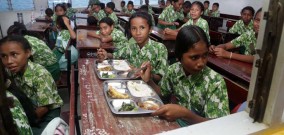 Program Makanan Gratis untuk Siswa Sekolah Dasar di Ainaro Timor Leste Sudah Dimulai