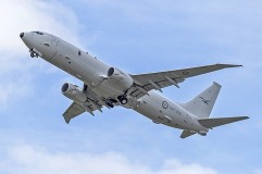 Jet Tempur Tiongkok Menarget Pesawat Anti-Kapal Selam Australia